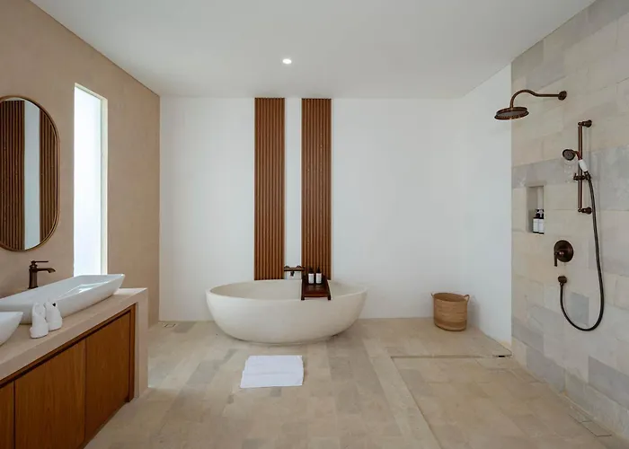 Ferienhaus Soluna Luxury 4bd With Pool & Zen Vibes Seminyak