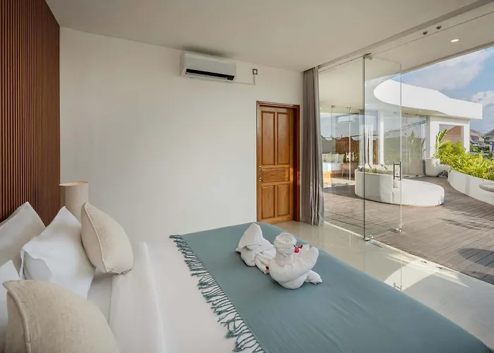 Soluna Luxury 4bd With Pool & Zen Vibes Seminyak