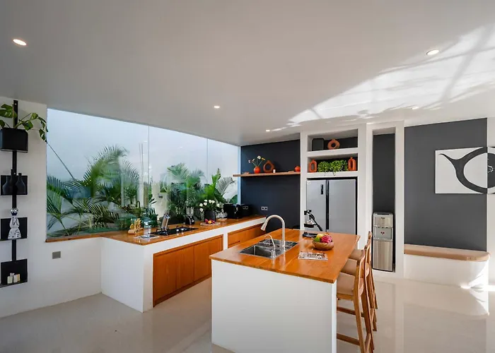 Soluna Luxury 4bd With Pool & Zen Vibes * Seminyak
